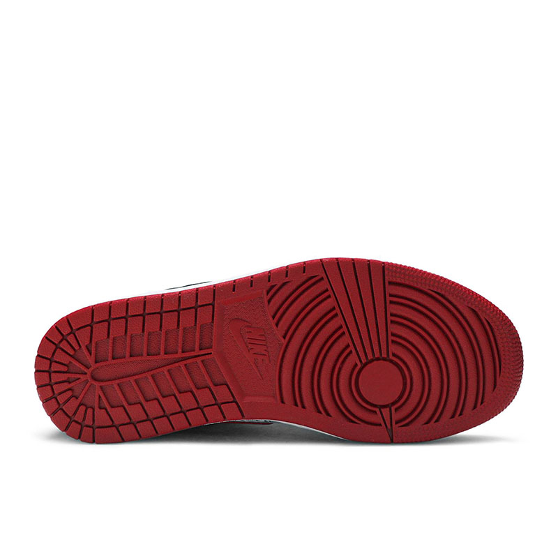 AIR JORDAN 1 MID SE  