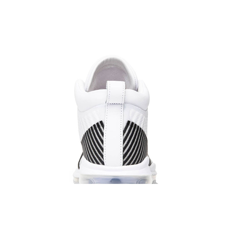 John Elliott x LeBron Icon QS