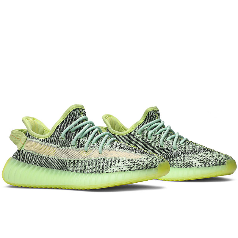 YEEZY BOOST 350 V2 