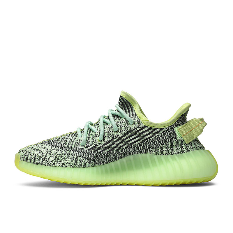 YEEZY BOOST 350 V2 
