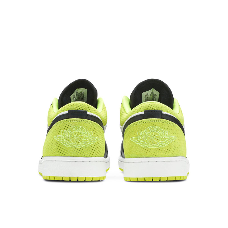 AIR JORDAN 1 LOW 