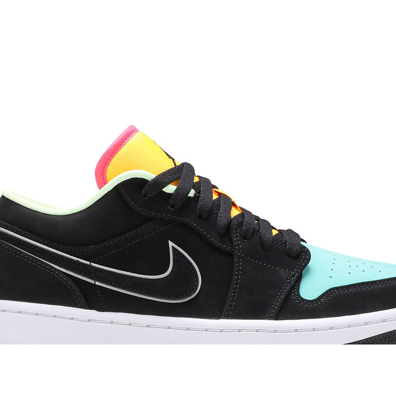 AIR JORDAN 1 LOW SE 