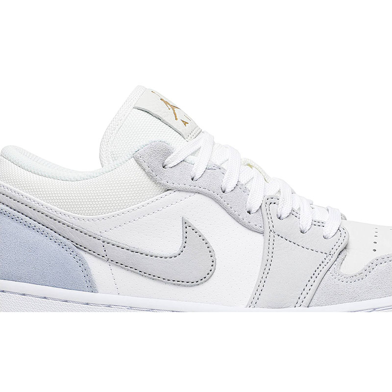 AIR JORDAN 1 LOW 