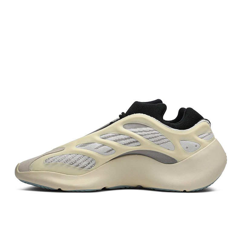 YEEZY 700 V3 