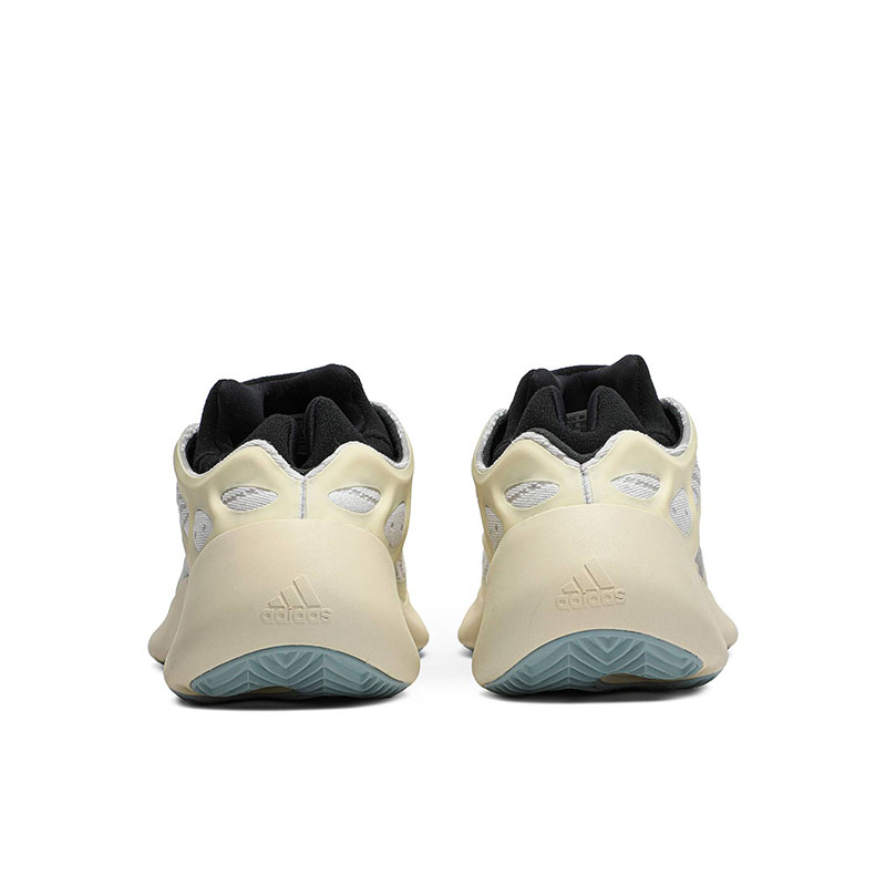 YEEZY 700 V3 