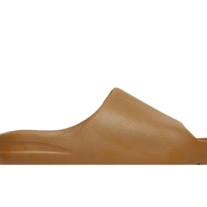 YEEZY SLIDES