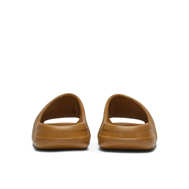 YEEZY SLIDES