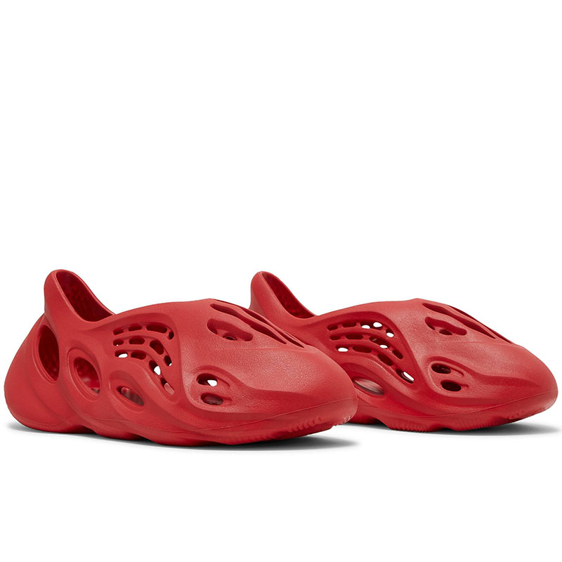 YEEZY FOAM RUNNER 