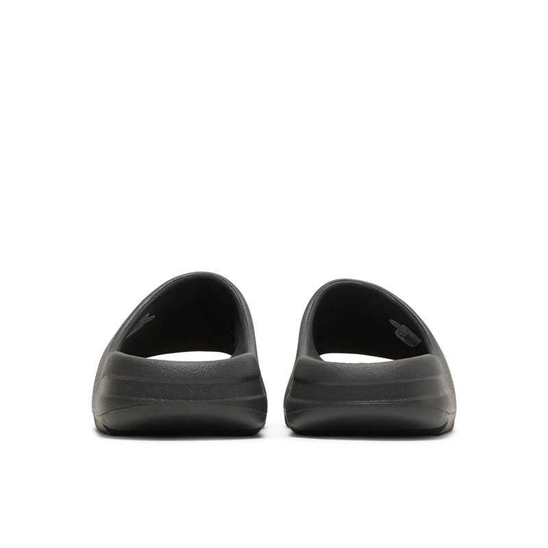 YEEZY SLIDES