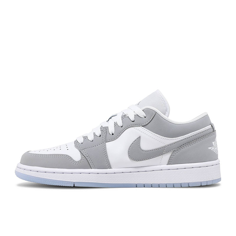 AIR JORDAN 1 LOW 
