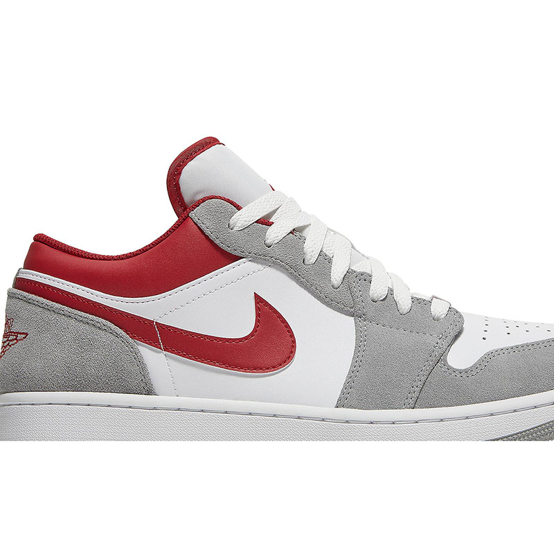 AIR JORDAN 1 LOW SE 