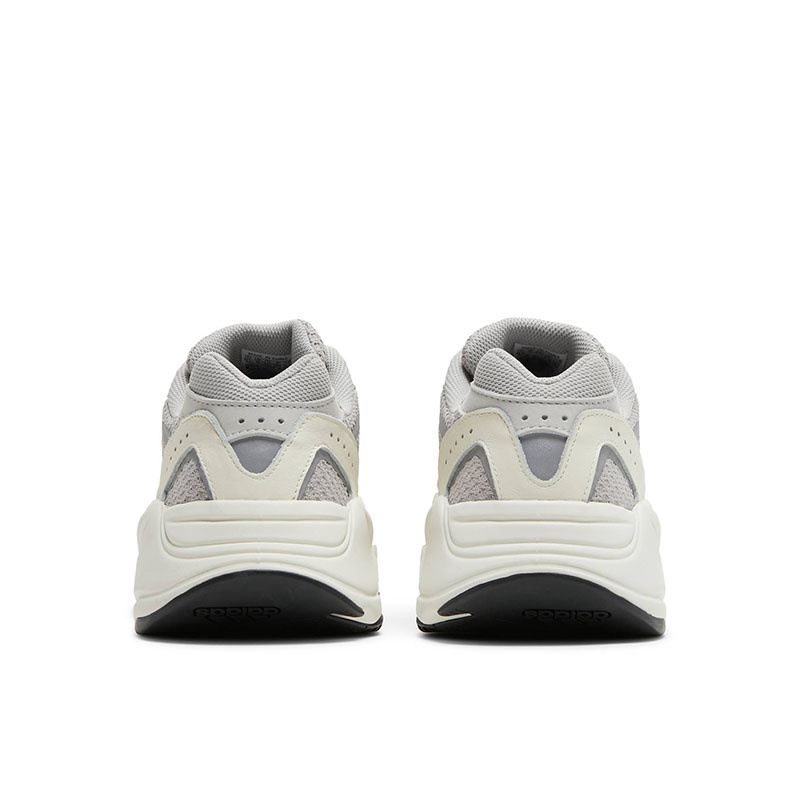 YEEZY BOOST 700 V2 