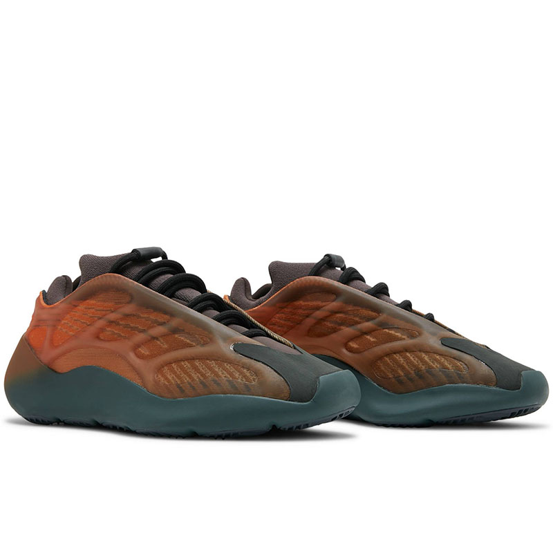 YEEZY 700 V3 ''COPPER FADE''