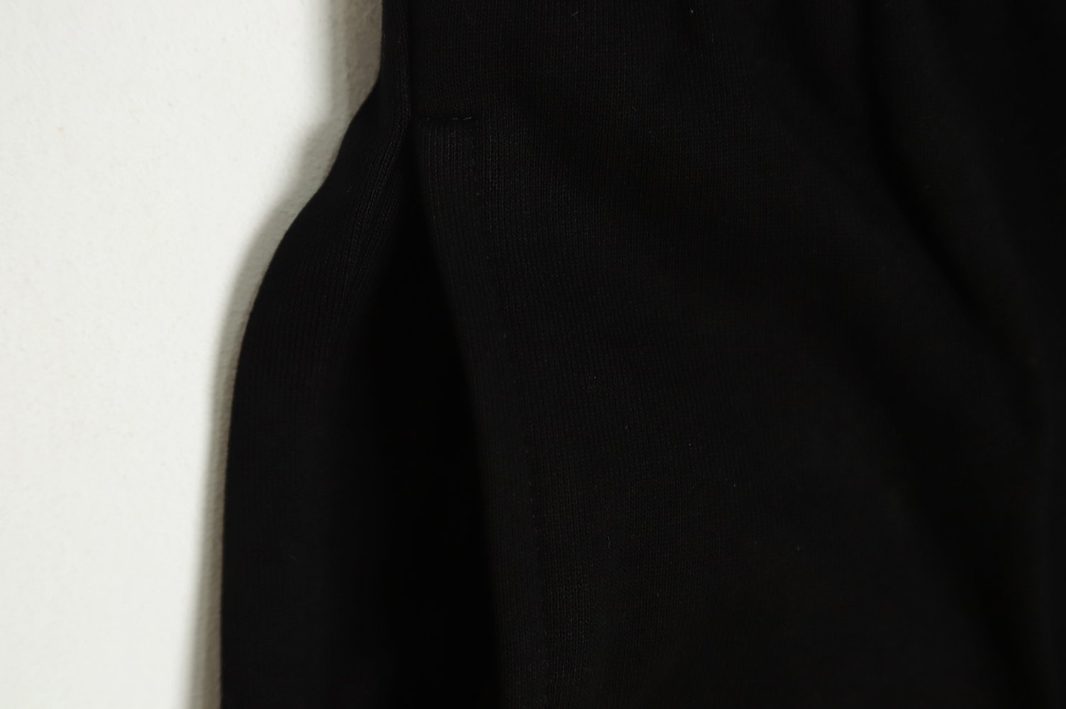 AMI 22ss heart embroidery shorts TSK1