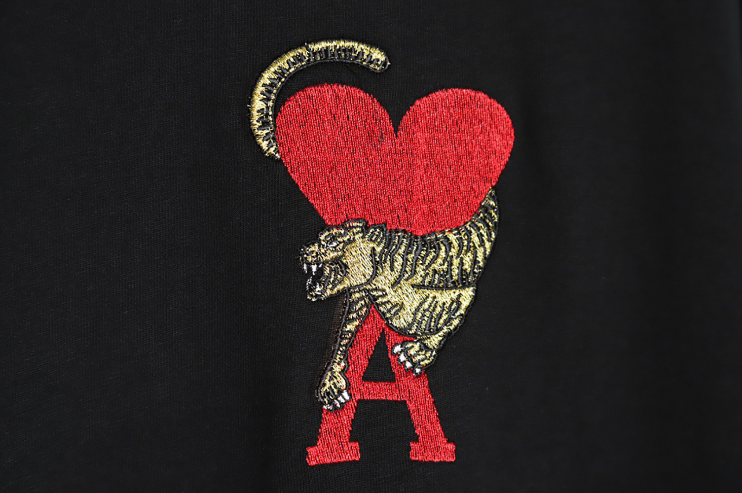 AMI PARIS 22SS Year of the Tiger limited love T-Shirt