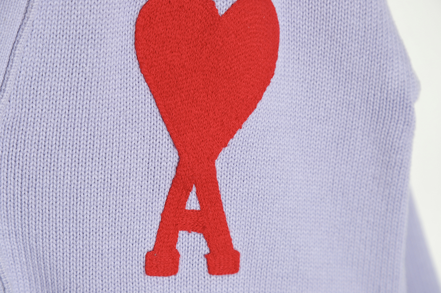 AMI PARIS 21FW Heart Embroidered Sweater Cardigan TSK4
