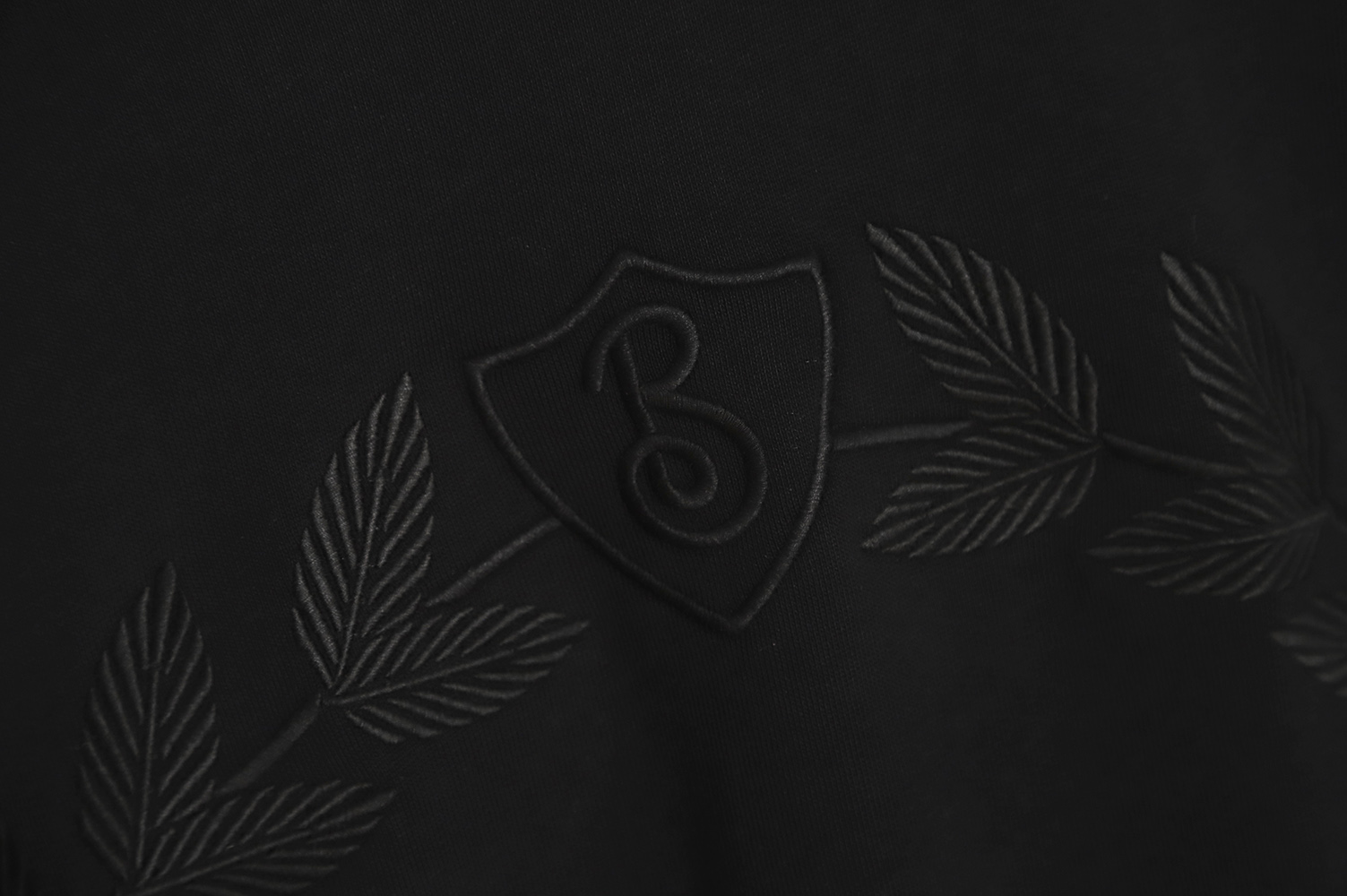 Burberry 22FW Oak Leaf Olive Branch Badge Embroidered Crewneck Sweatshirt TSK1
