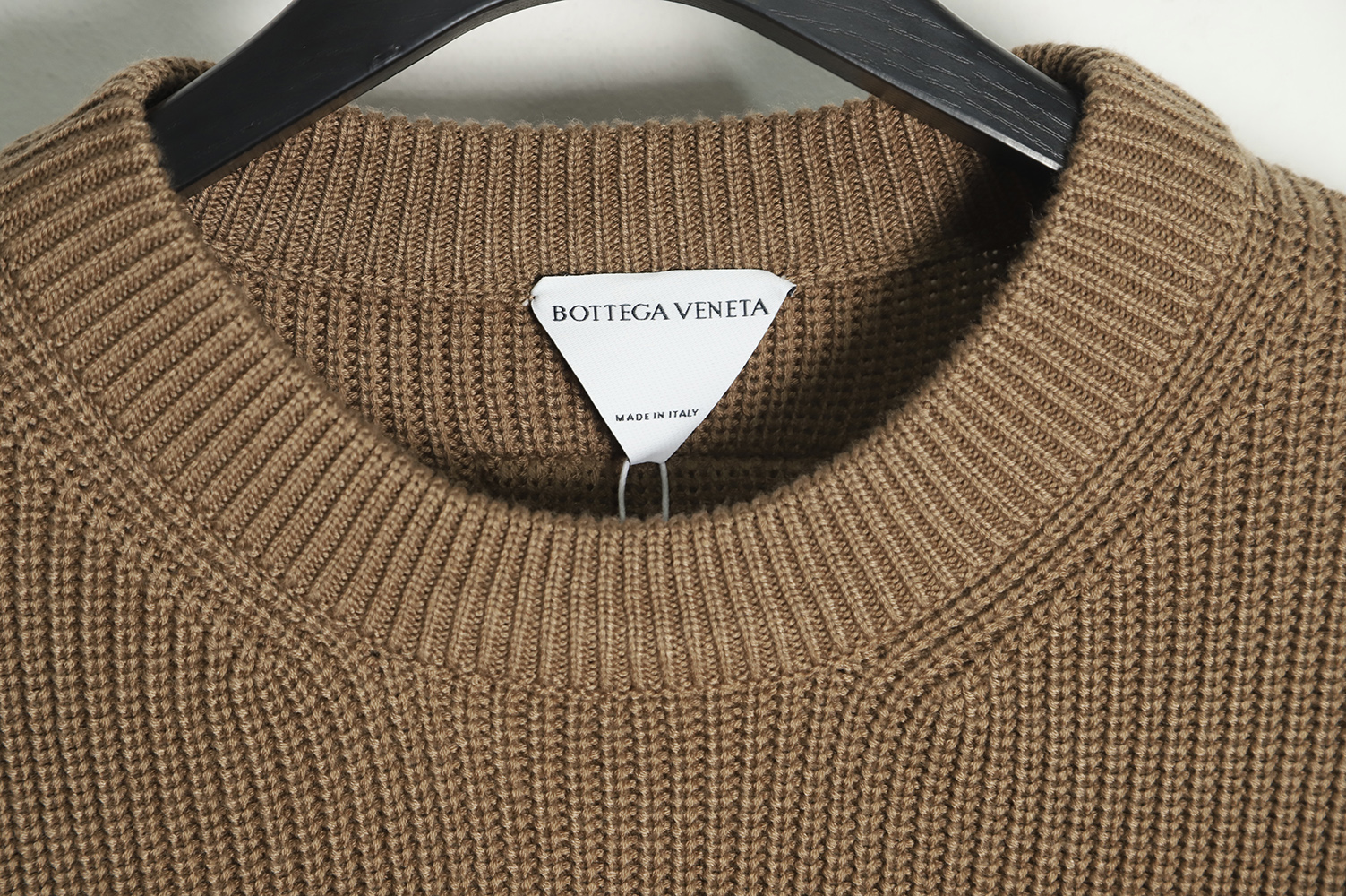 Bottega Veneta 22FW Back Logo Crew Neck Sweater