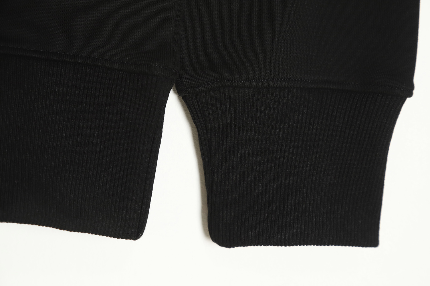 Celine 22FW Gradient Alphabet Crewneck Sweatshirt TSK2