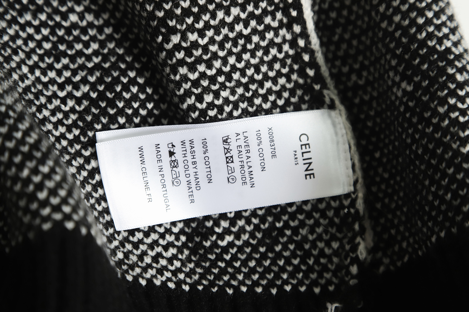 Celine 22FW Cartoon Puppy Mohair Cardigan TSK1