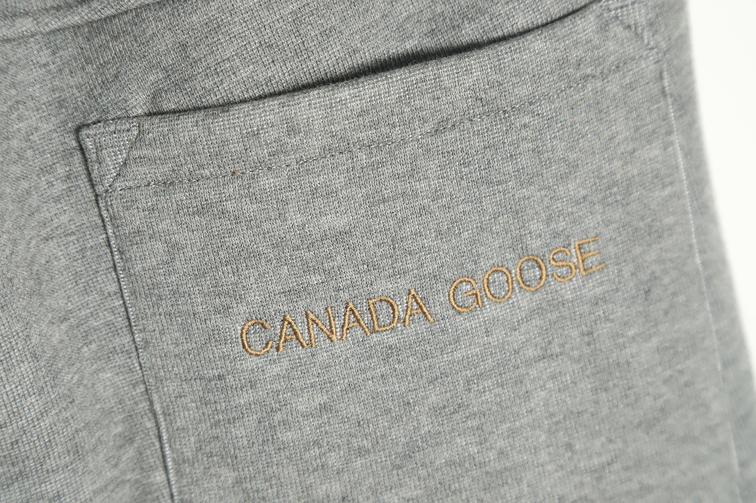 canada goose 22Fw logo fleece trousers