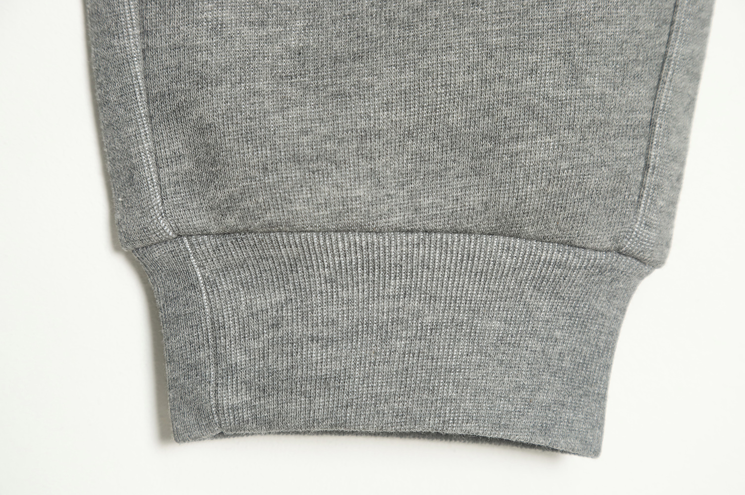 canada goose 22Fw logo fleece trousers
