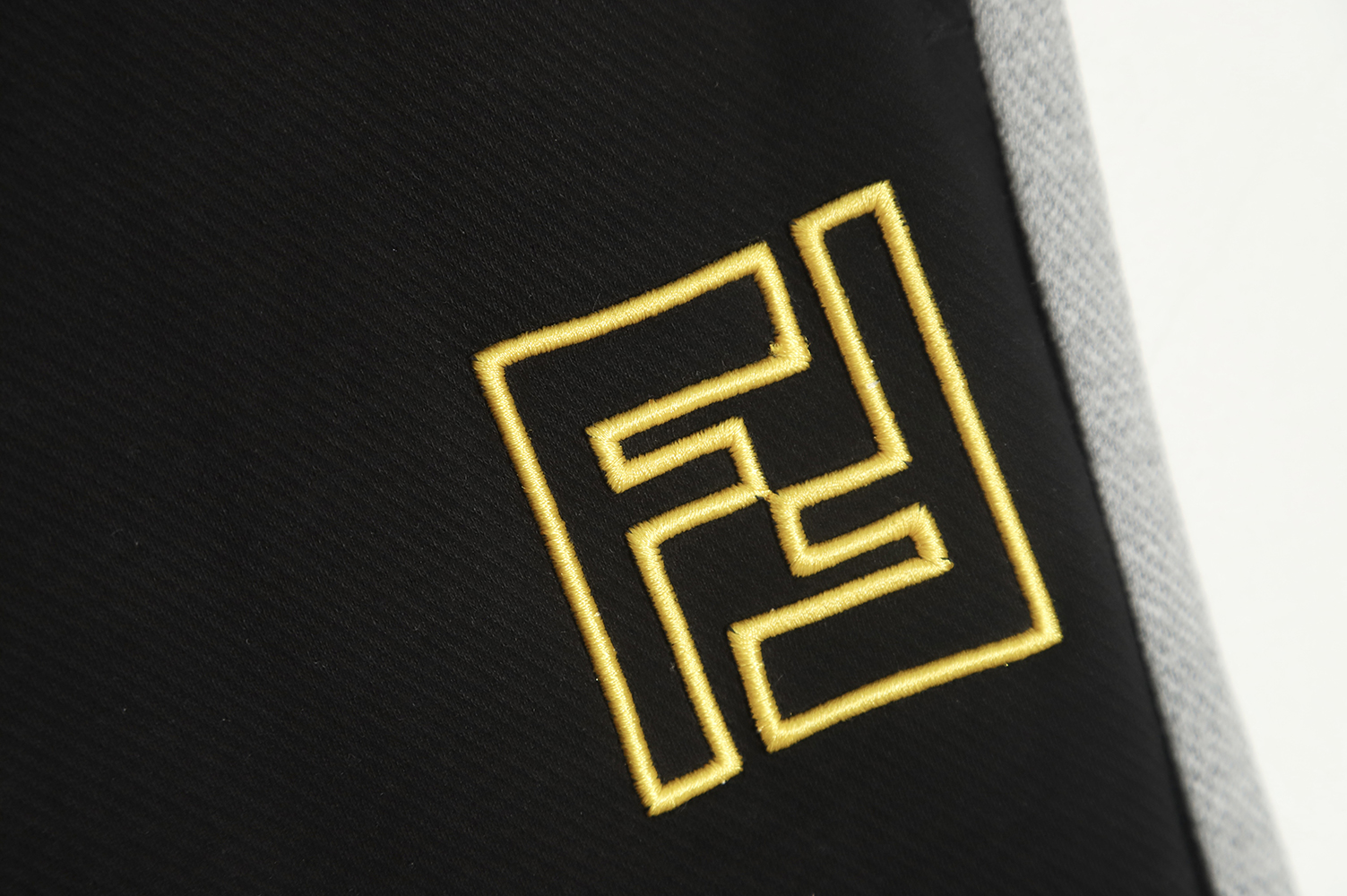 FENDI 22FW FF embroidery color block trousers
