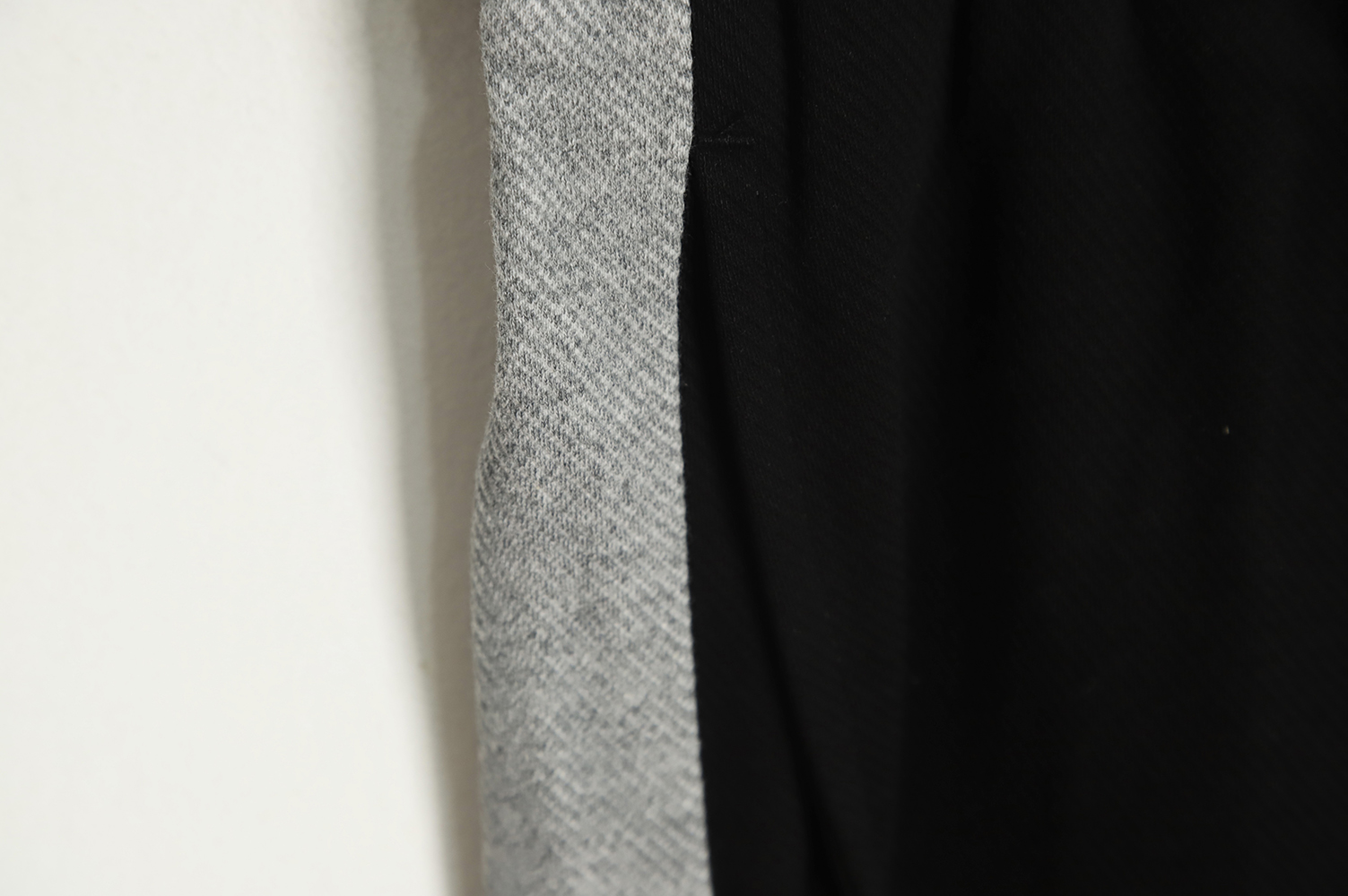 FENDI 22FW FF embroidery color block trousers
