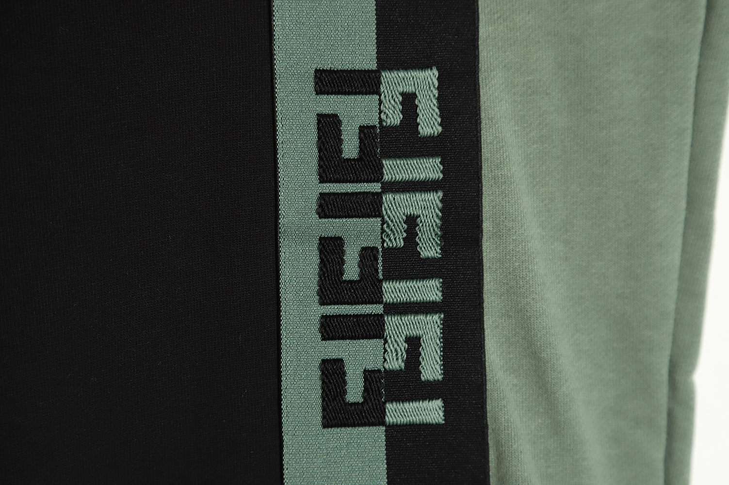 FENDI 22FW FF webbing logo trousers TSK1