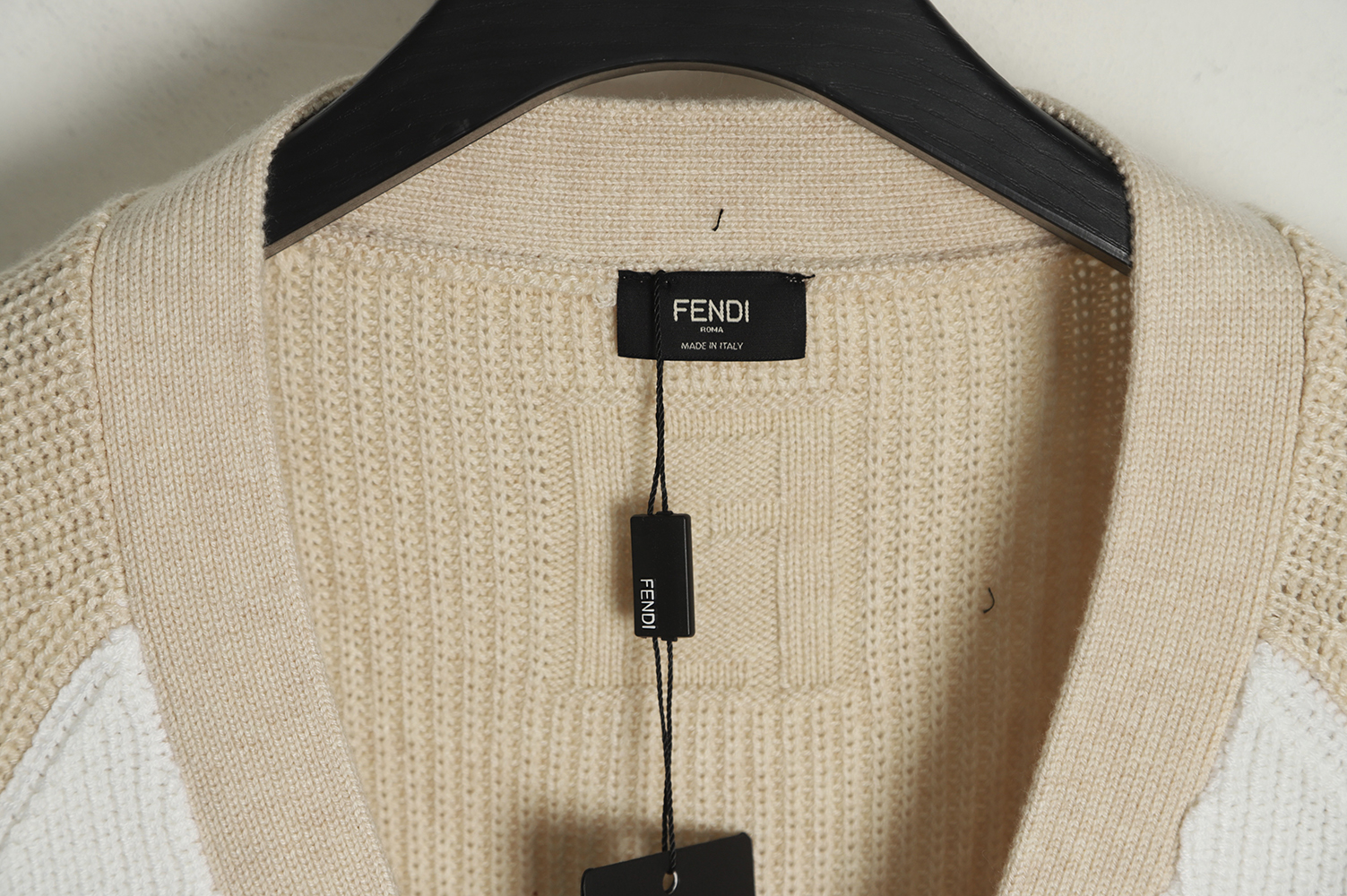 FENDI Knitted color-block cardigan sweater-M-L-XL
