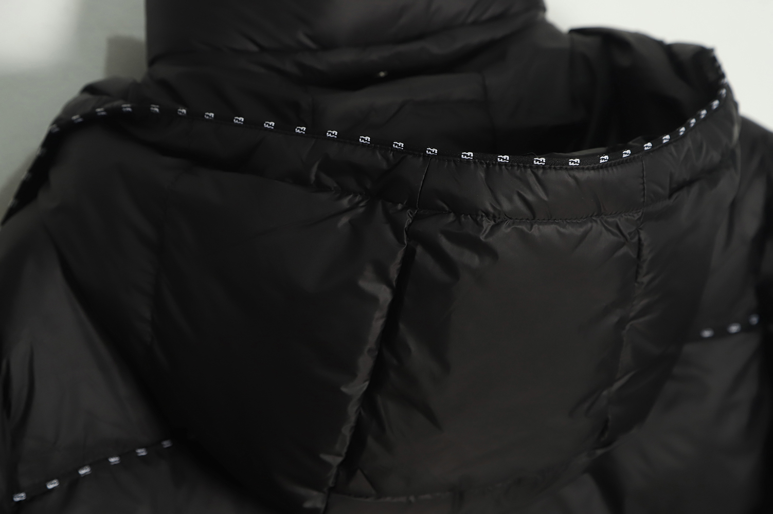 Fendi 22Fw double F stroke down jacket TSK1