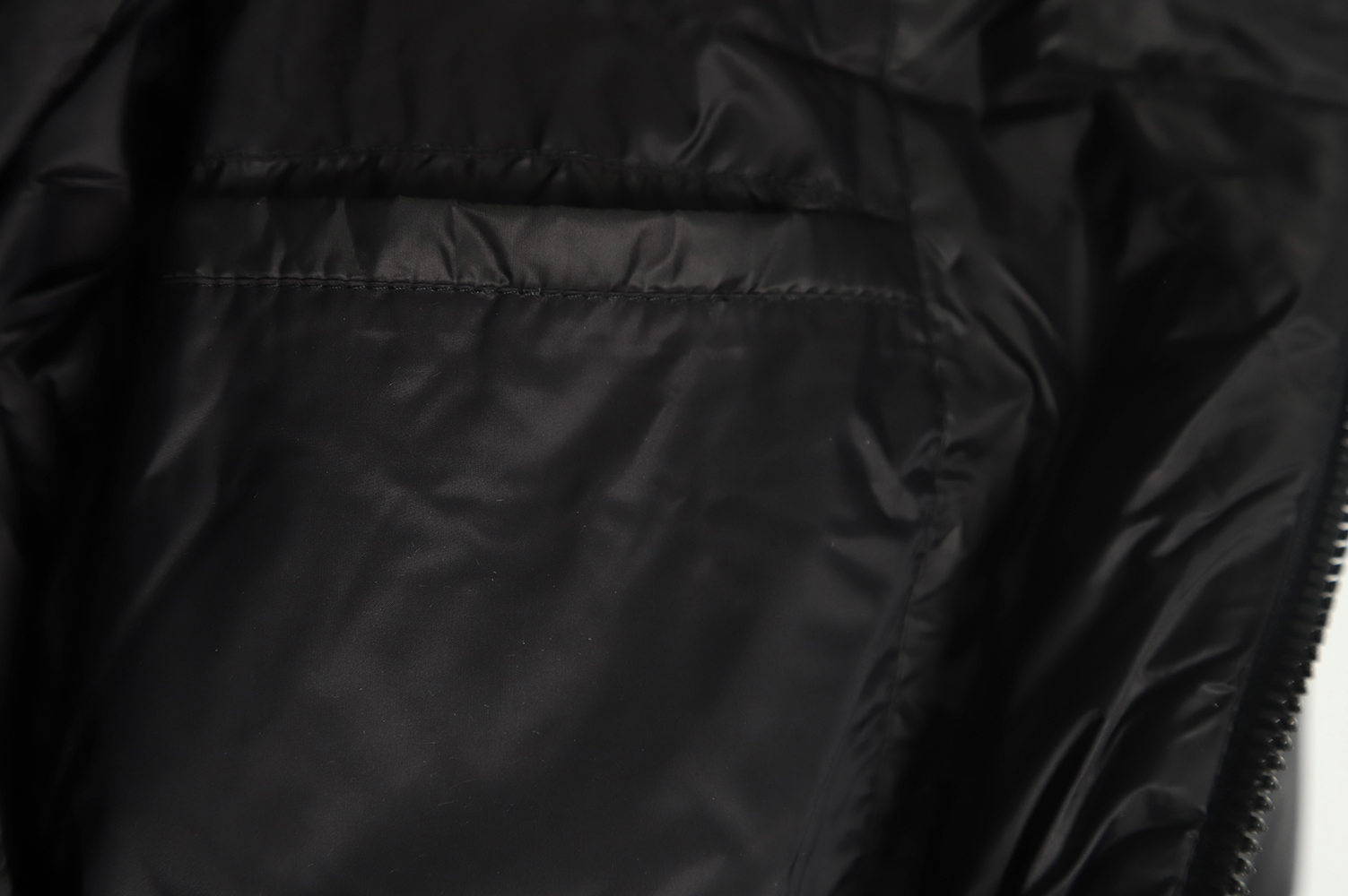 Fendi 22Fw double F stroke down jacket TSK1