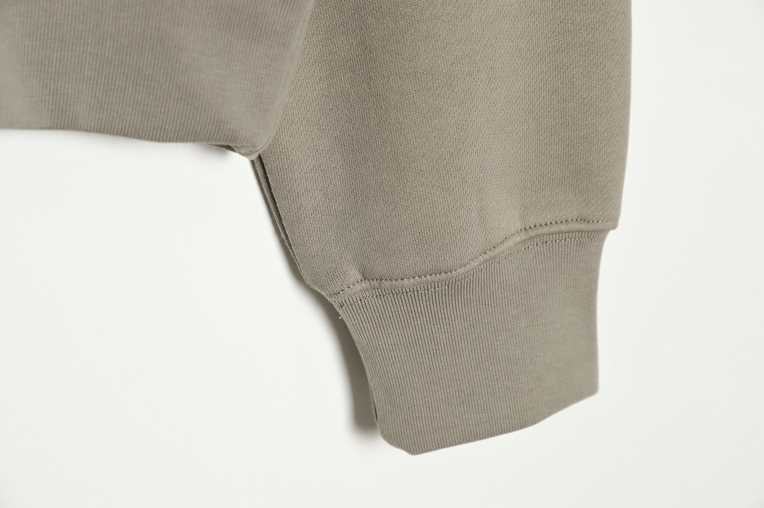 FEAR DF GOD double line ESSENTIALS double row silicone letter half zipper sweater Taupe