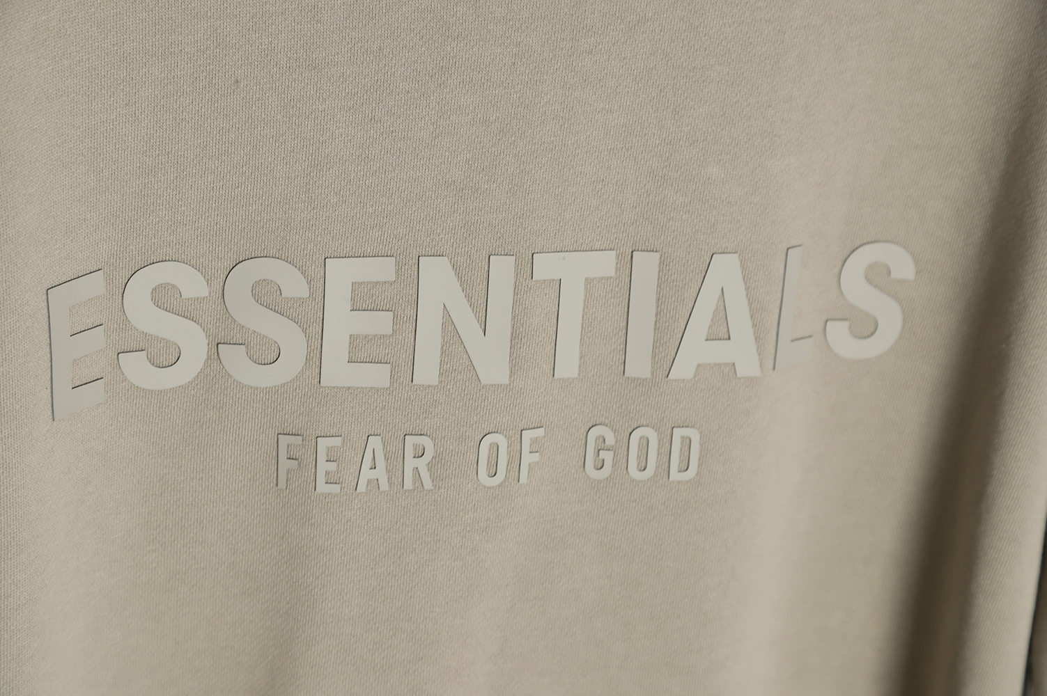 FEAR DF GOD double line ESSENTIALS double row silicone letter half zipper sweater Taupe