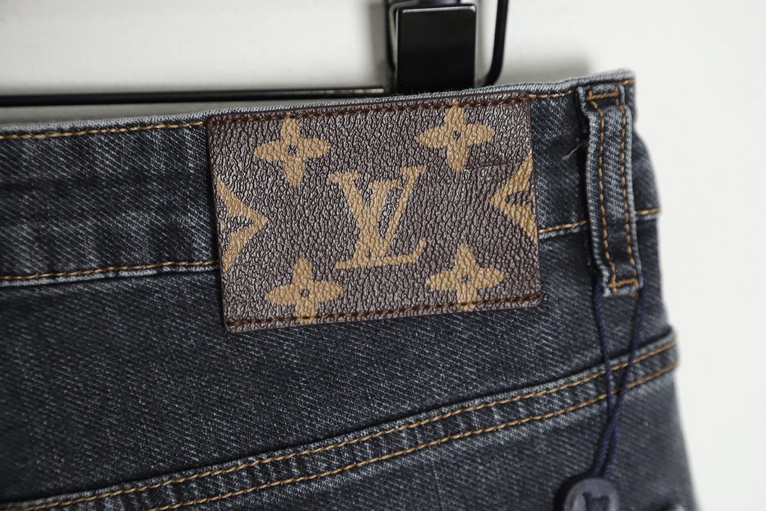 Louis Vuitton back checkerboard embroidery LOGO jeans