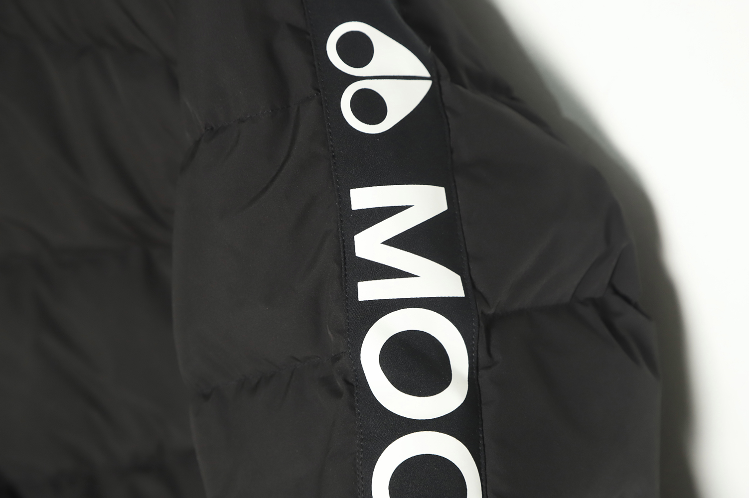 Moose Knuckles Canada Scissors Down Jacket TSK2