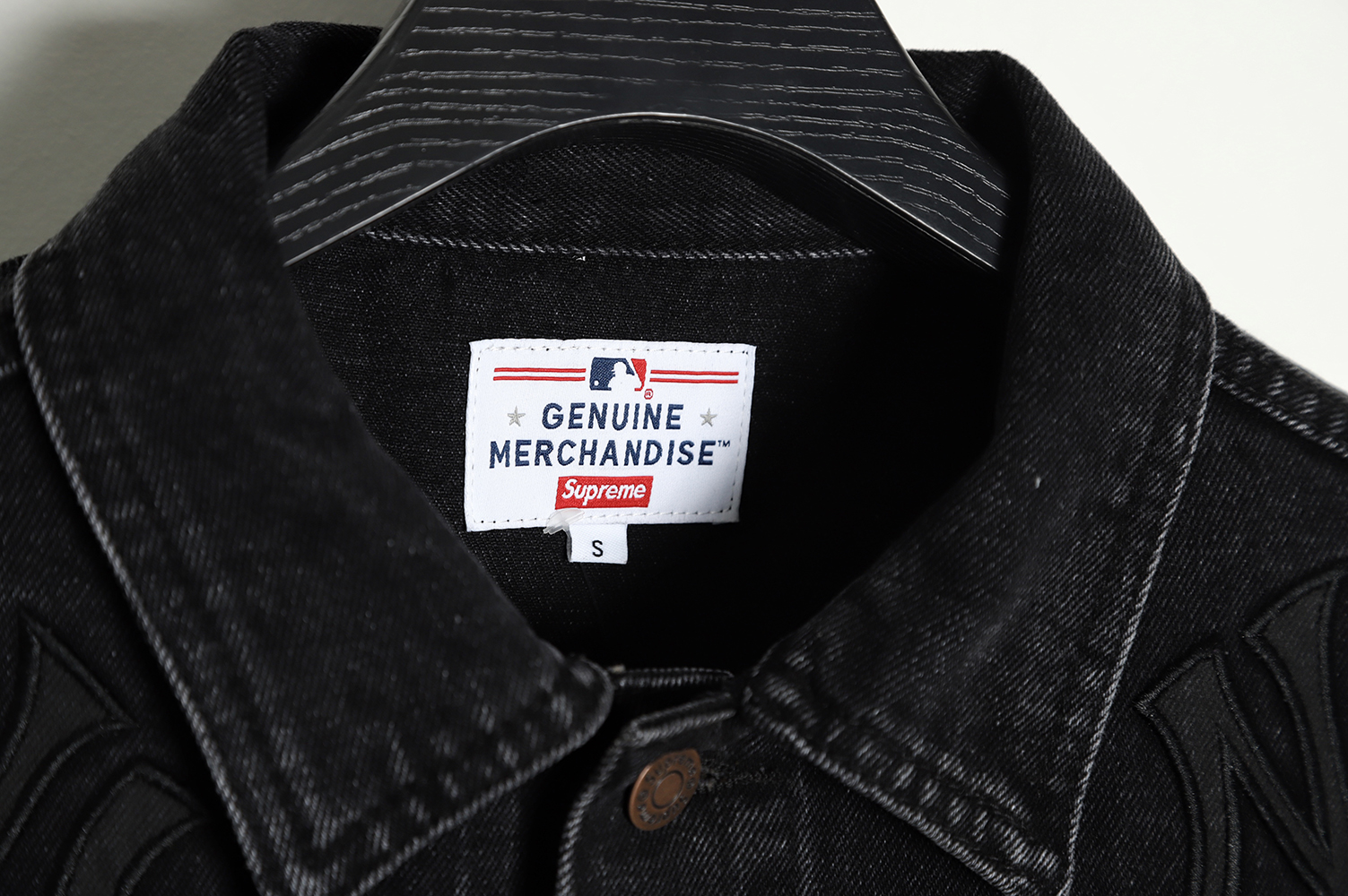 Supreme & MLB NY logo embroidered denim jacket