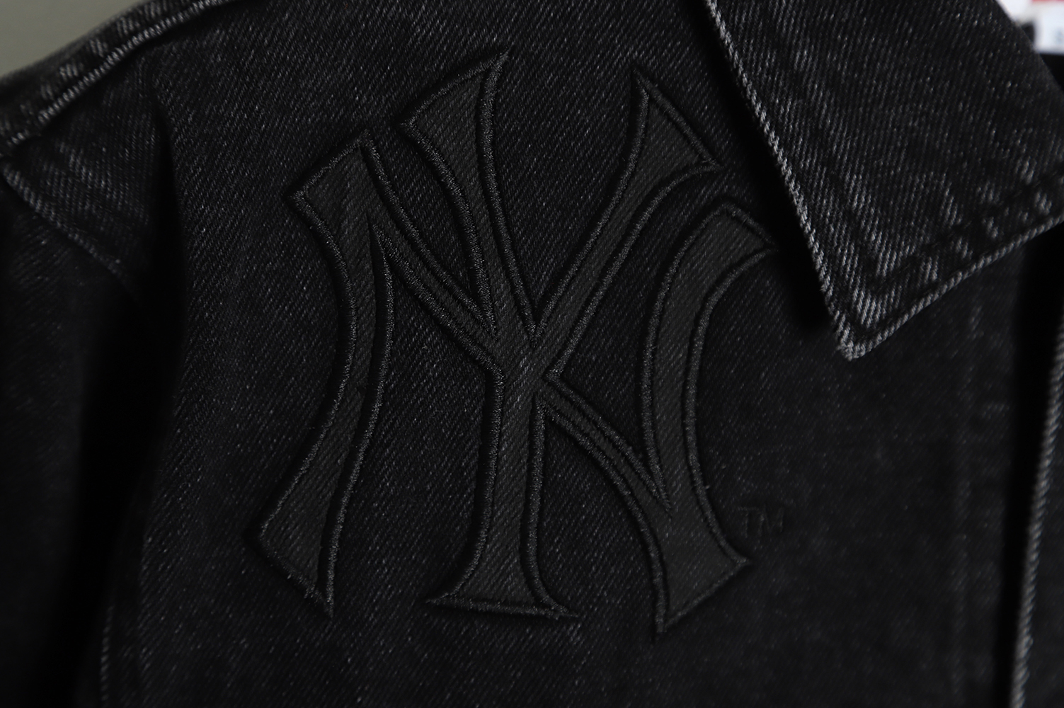 Supreme & MLB NY logo embroidered denim jacket