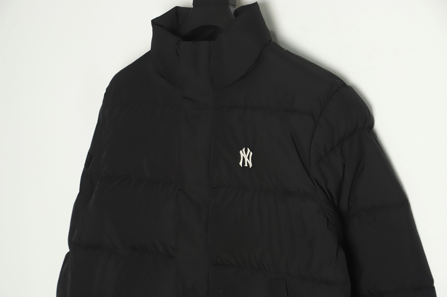 MLB Button Small Label Embroidered LOGO Short Thick Down Jacket TSK1