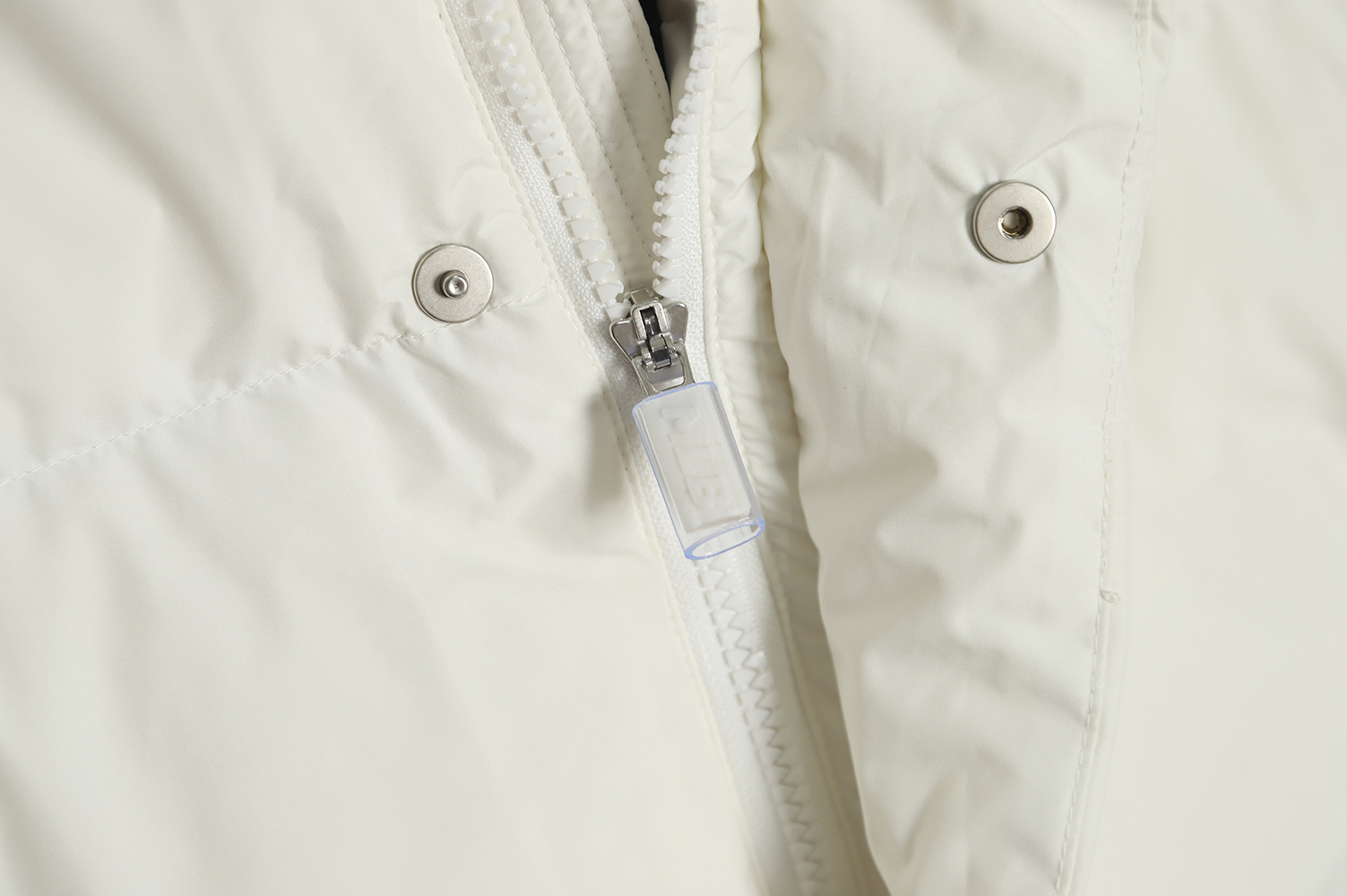 MLB Button Small Label Embroidered LOGO Long Thick Down Jacket