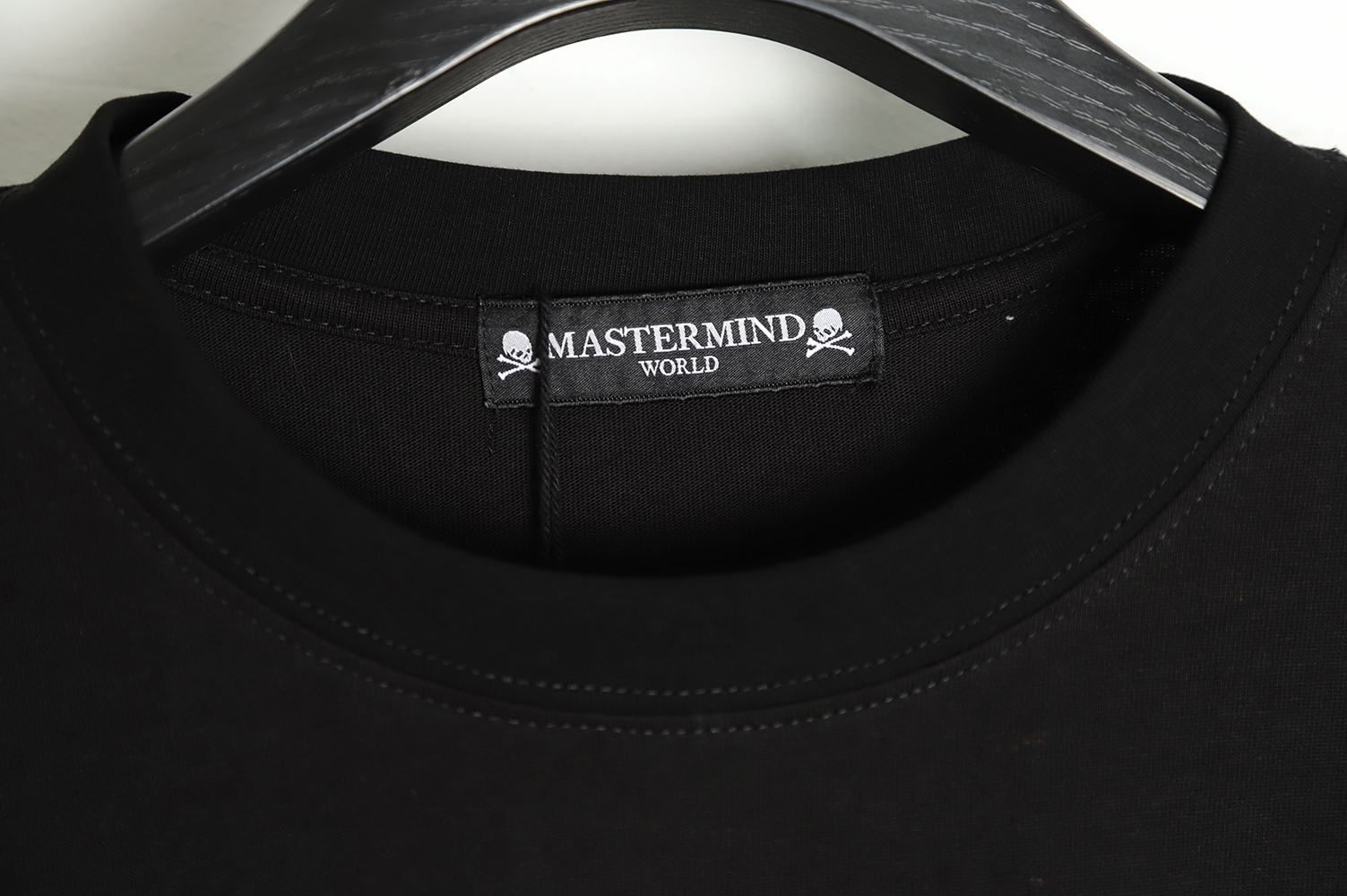 mastermind world 22ss MMJ ghosting three skull T-shirt