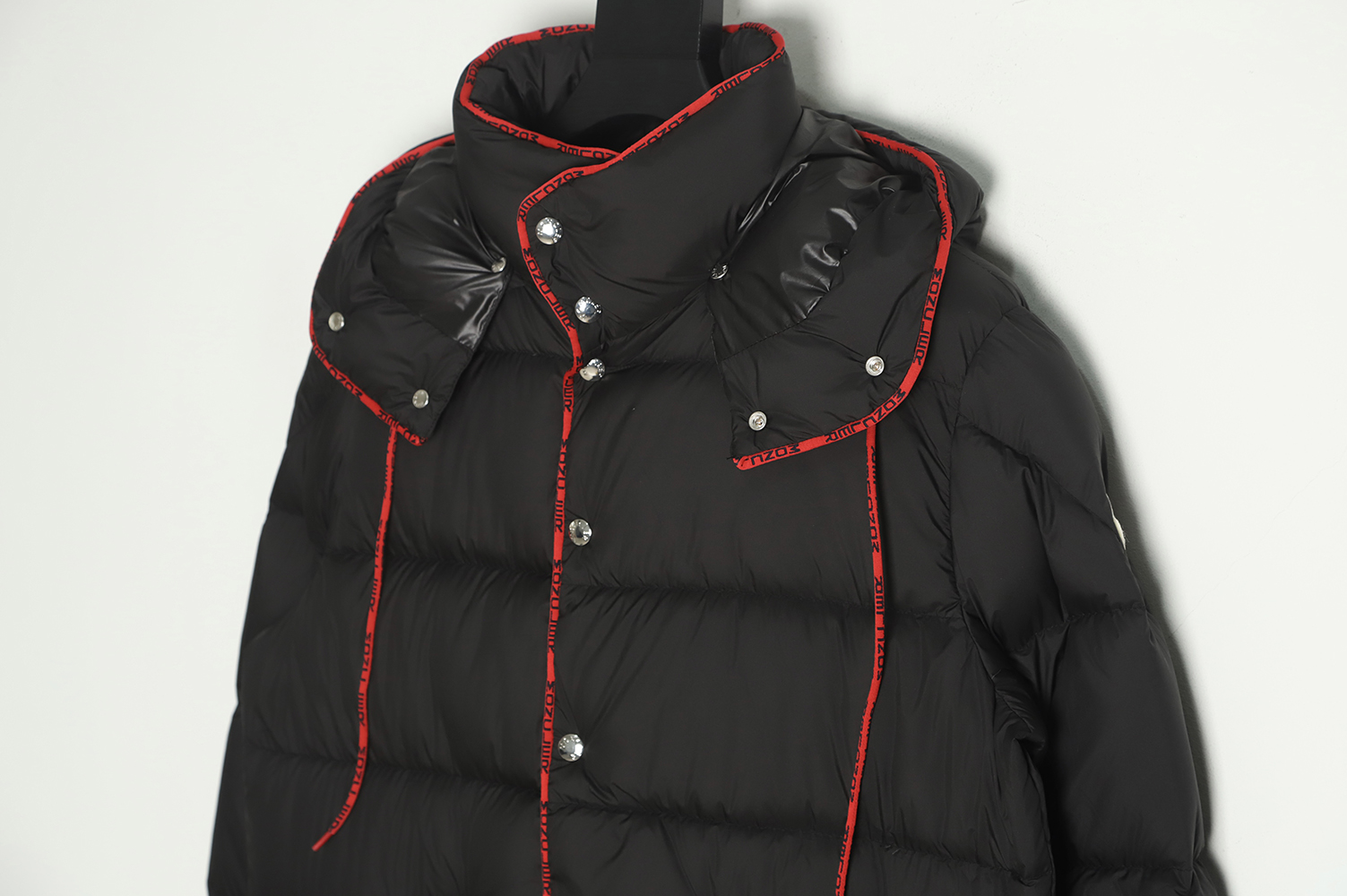 Moncler 22FW Red line down jacket