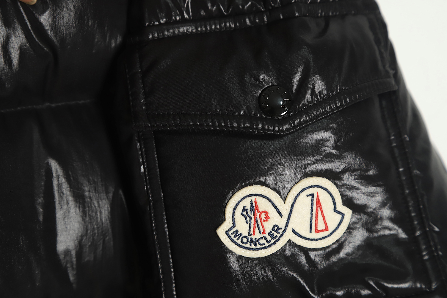 Moncler 70th Anniversary Limited Short Down Jacket TSK1