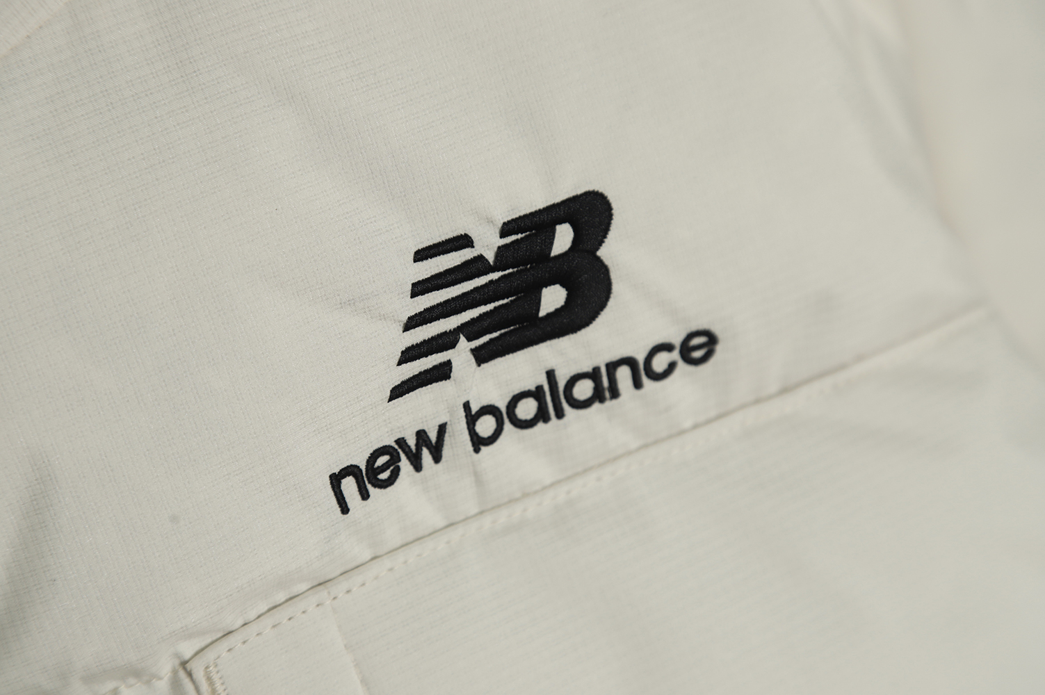 NEW BALANCE color-block pocket collar down jacket