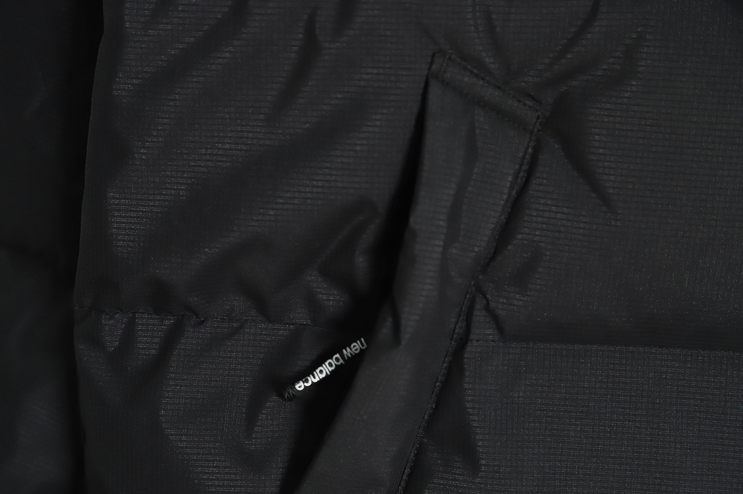 NEW BALANCE color-block pocket collar down jacket TSK1