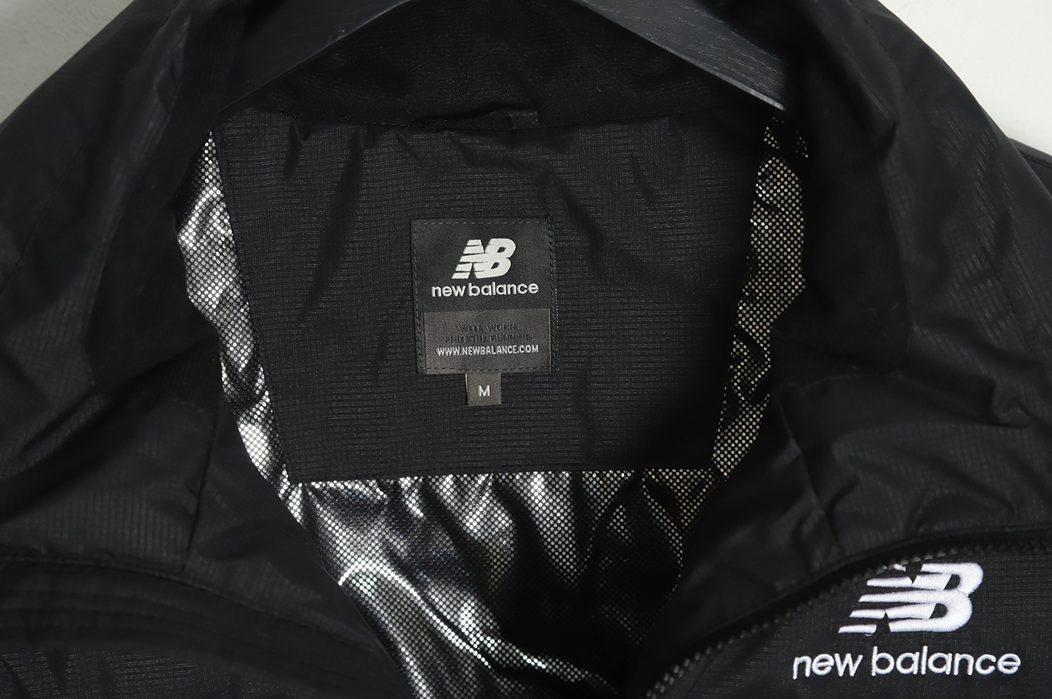 NEW BALANCE color-block pocket collar down jacket TSK1