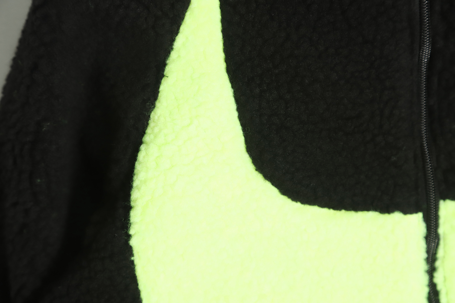 Nike Big Swoosh Big LOGO Polar fleece jacket TSK1