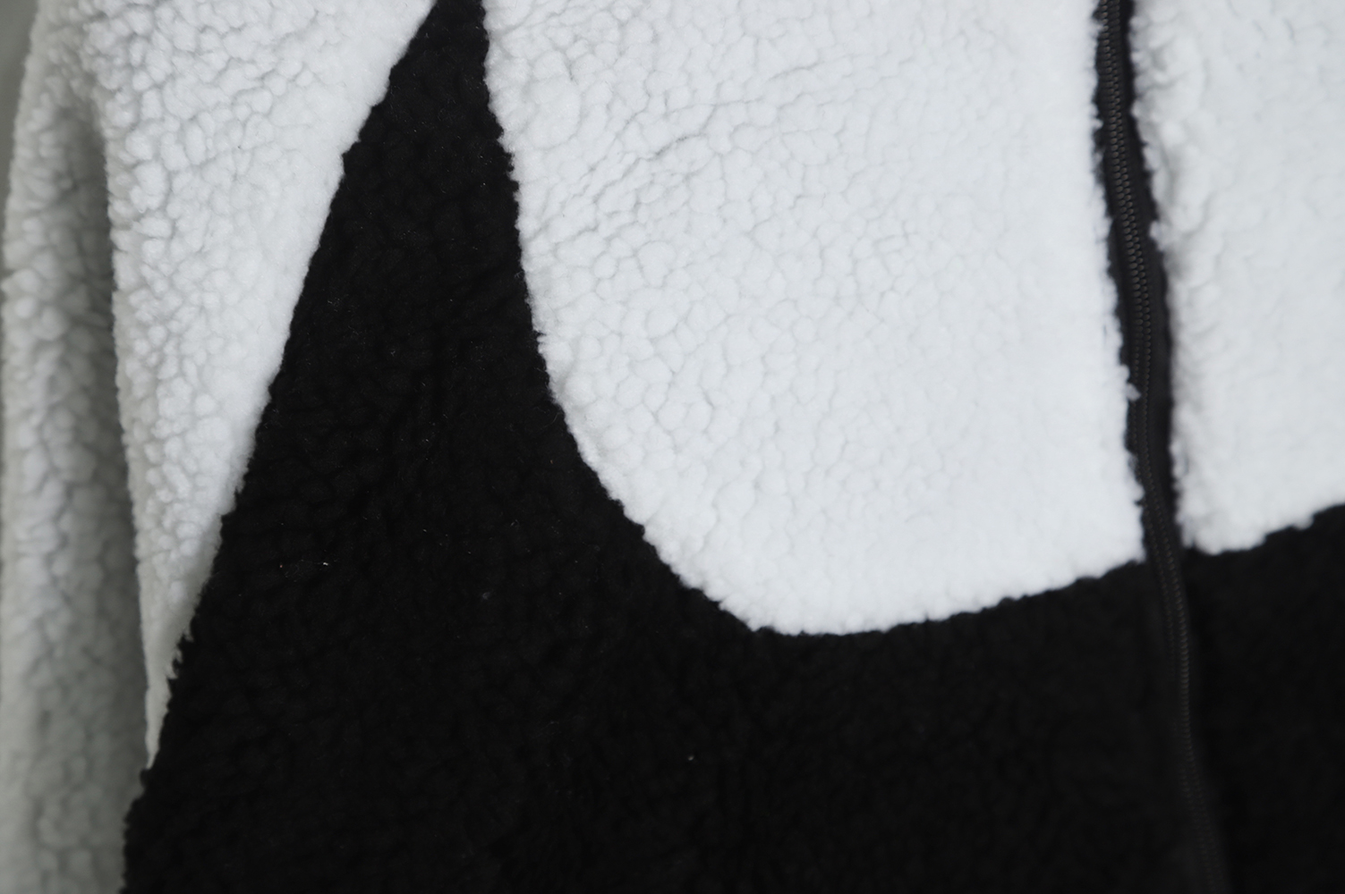 Nike Big Swoosh Big LOGO Polar fleece jacket