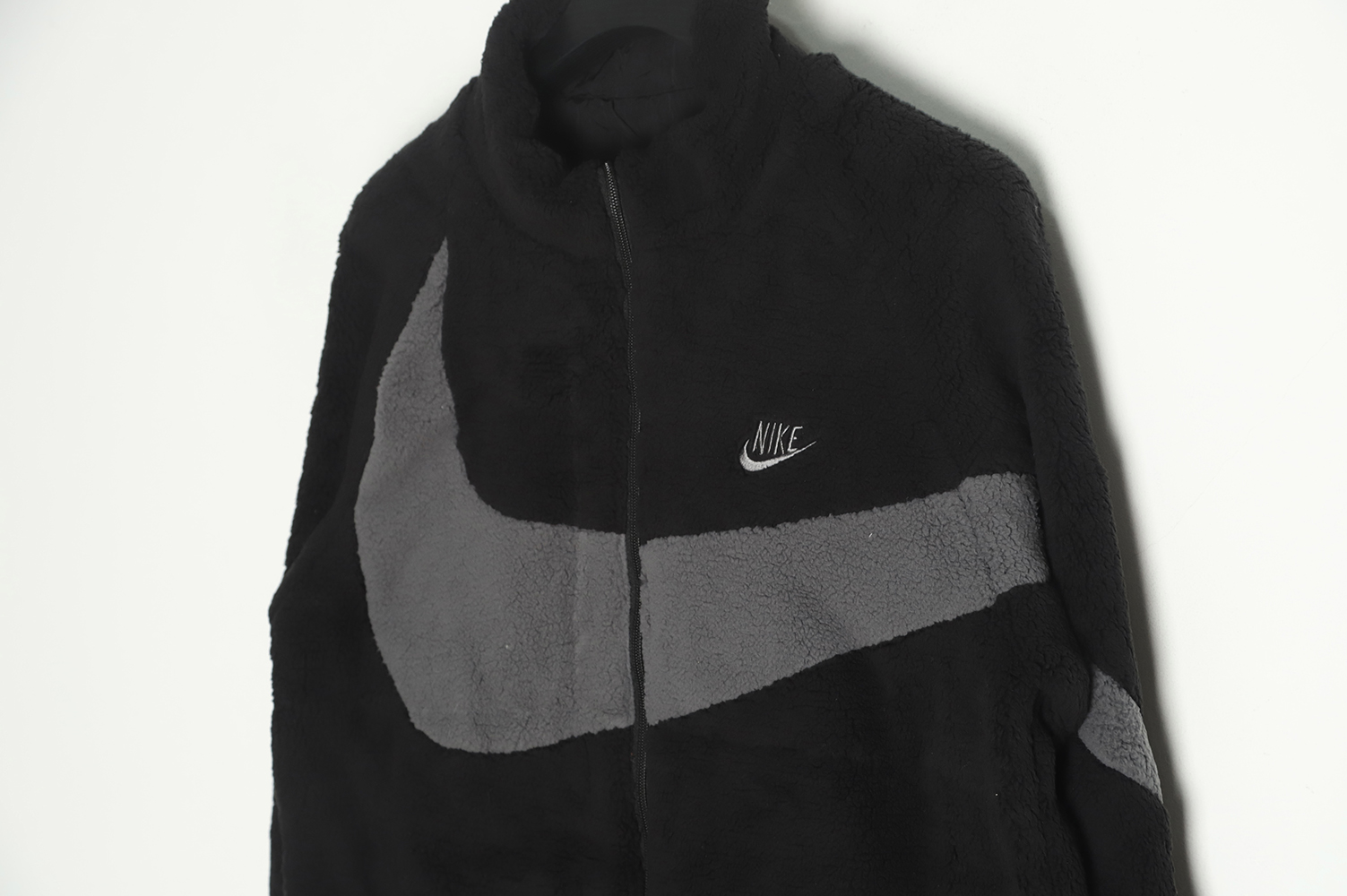 Nike Big Swoosh Big LOGO Polar fleece jacket TSK4