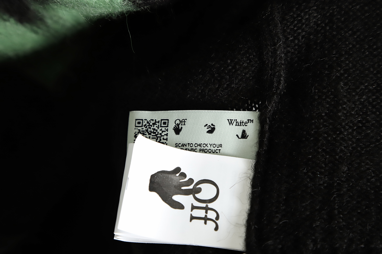 OFF WHITE Mohair Sweater TSK10
